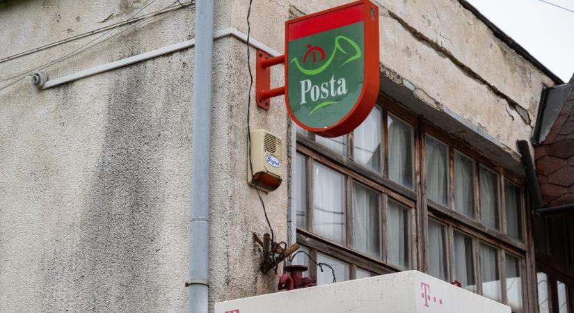 Megüzente a Posta a „határidőt”: aki szeretné, hogy karácsonyra megérkezzen a csomagja, eddig adja le a rendelését