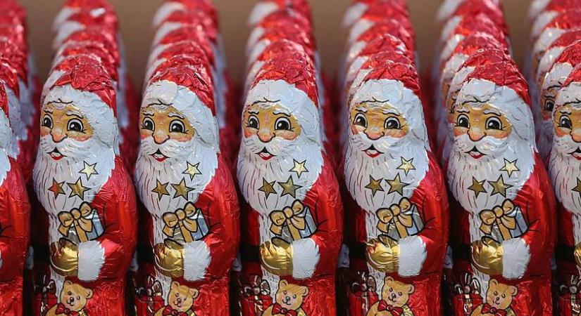 Kukacos mikuláscsokit kaptak a hajdúböszörményi gyerekek: videón a gyomorforgató édesség