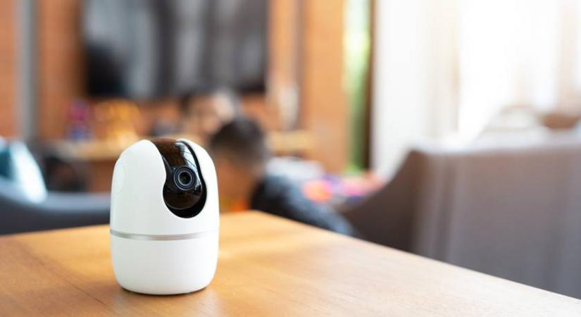 Otthoni kamerák privát videói kerültek hackerek kezébe – így törték fel az eszközöket