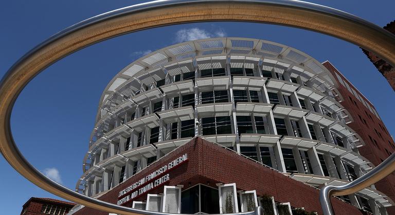 Beteg késelt halálra egy szociális munkásként dolgozó nőt a kórházban