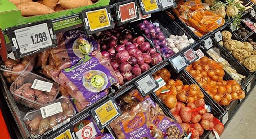 Elképesztő káosz a boltokban: másodpercek alatt változnak az árak a karácsonyi roham miatt