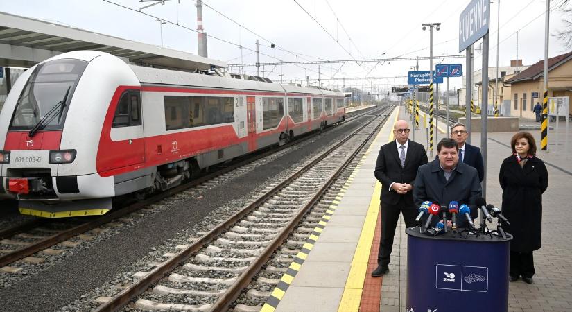 Újranyitnak egy keleti vasútvonalat