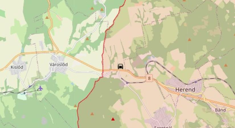 Baleset történt a 8-as úton – félpályás útlezárás van életben