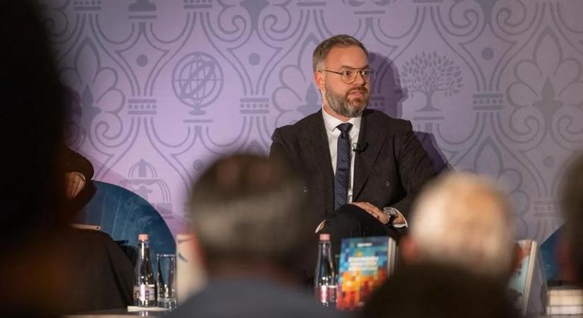 Orbán Balázs: Káosz Nyugaton, nyugodt Advent Budapesten