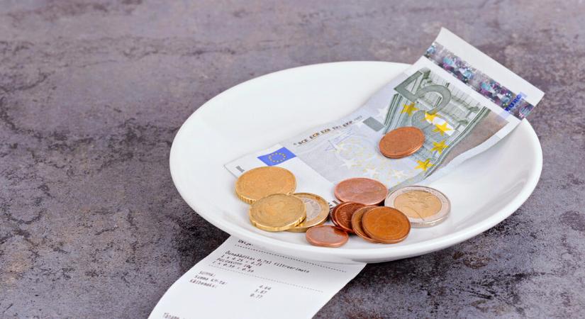 G7: Négy év alatt közel kétszeresére drágult az éttermi étkezés