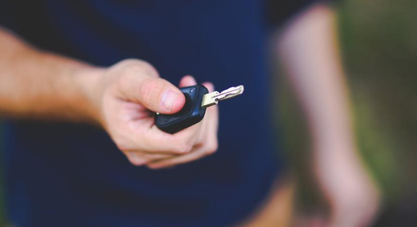 Bárki megszerezheti most a kétszeres Kossuth-díjas színésznő autóját