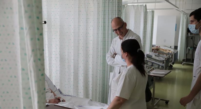 A fővárosban ünnepelték a szegedi klinika szakdolgozóit, rangos díjat vehettek át