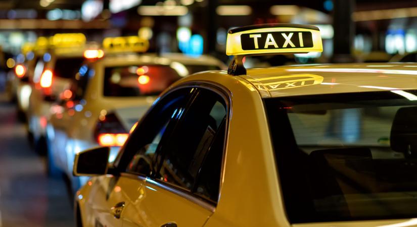 Új időszámítás kezdődött a budapesti taxispiacon