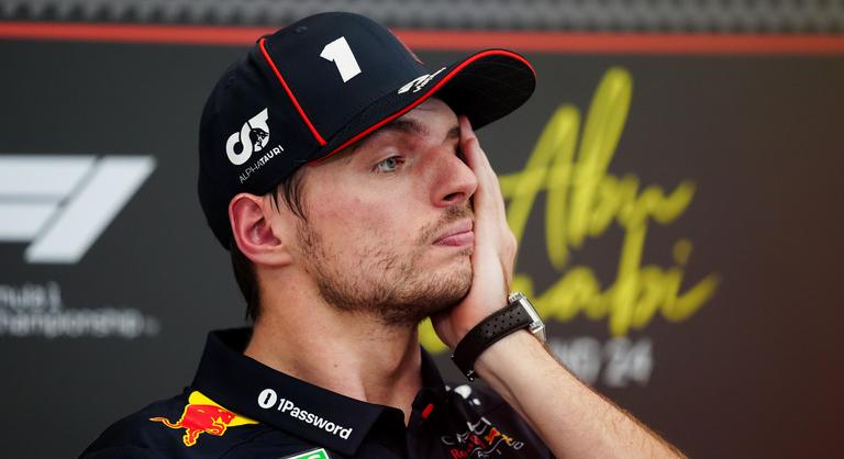 Max Verstappen kiakadt és odapörkölt egy újságírónak