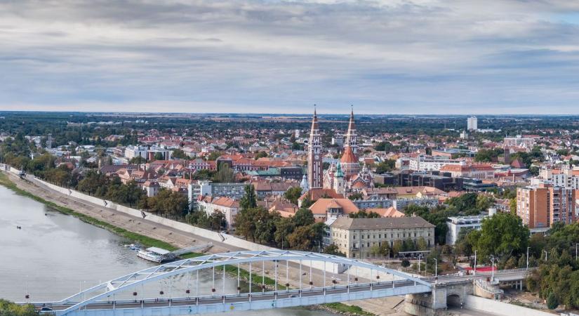 Egy évvel a bezárás után döbbenetes látvány fogadja a járókelőket, újabb étterem ment a süllyesztőbe
