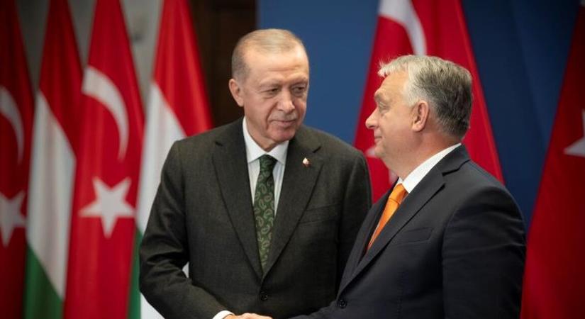 Emelte a tétet a holland bíróság, nem várt izgalmak Orbán Viktor isztambuli tárgyalásán