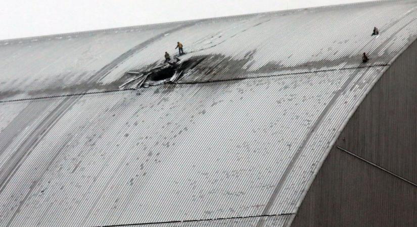 Jelentősen megsérült a csernobili kupola, ami a 4-es reaktor sugárzását kordában tartotta