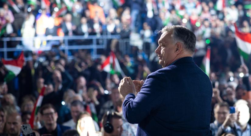 Orbán Viktor: Brüsszel 2030-ra háborúra készül