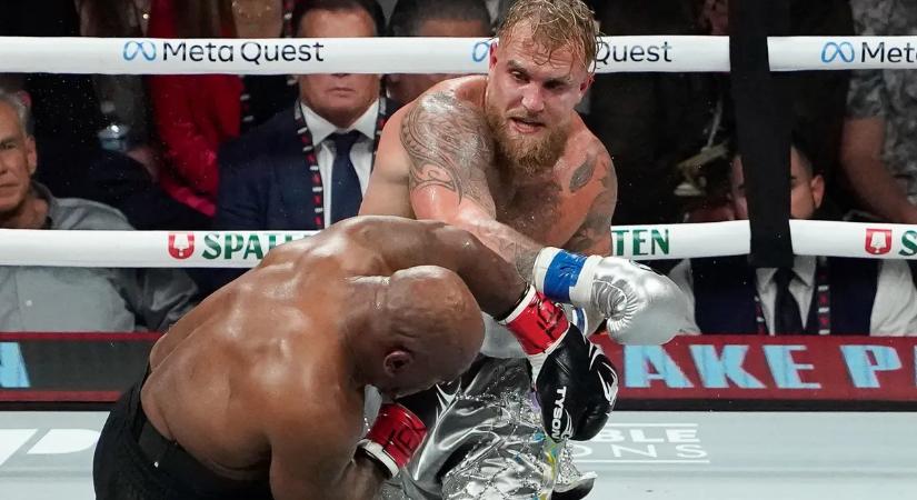 Conor McGregor bokszolni tanította Mike Tysont, az ikon reakcióját mindenkinek látnia kell – videó