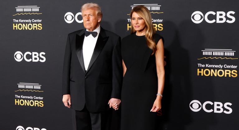 Trump reagált a Netflix és a Warner gigaüzletére, a Paramount ellenajánlatot tett