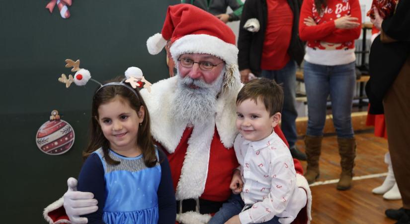 Mikulás minden mennyiségben és gyertyagyújtás vidéken – videókkal, galériákkal