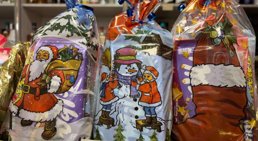 A nagypapa meglepetést szánt az unokának, de a tolvaj másodpercek alatt ellopta a csomagot