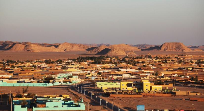 63 gyermek halt meg egy óvodát és kórházat célzó dróntámadásban