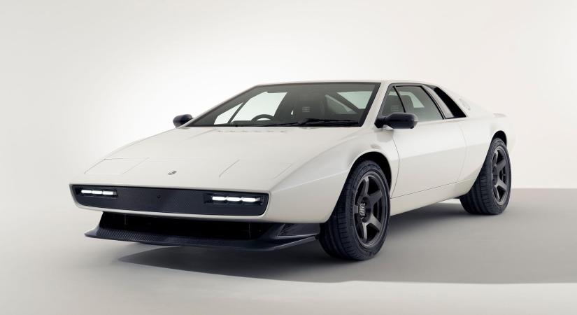 Tökéletes formában született újjá a Lotus Esprit