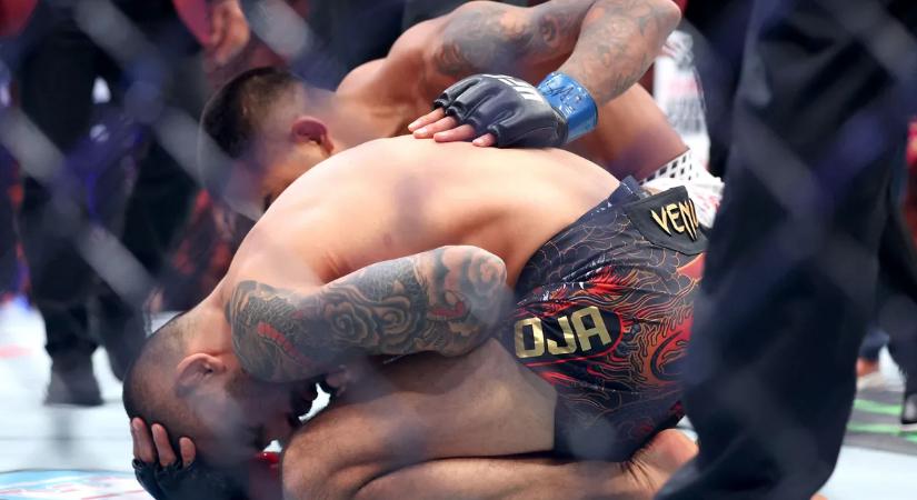 Történelmi UFC-meccs szörnyű sérüléssel, még a kommentátor is elborzadt – videó