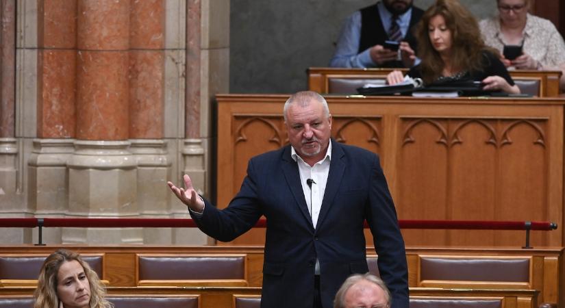 Komjáthi Imre: Jézus az egyik legnagyobb baloldali