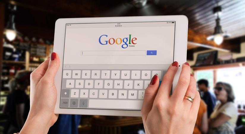 A Googlenek ves szerzdseket kell ktnie a keresalkalmazsokrl