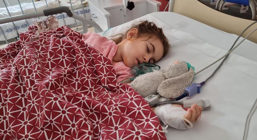 Most először szólal meg az édesanya: agresszív agydaganattal küzd egy zalai kislány