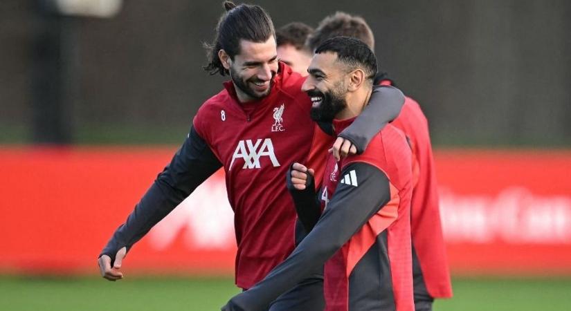 Csattanós választ adott Slot Szalahnak: Szoboszlaiék edzője kirakta a keretből a Liverpool legendáját