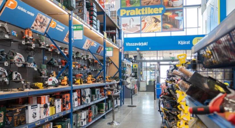 Ingyenes mobilfizetést vezet be a magyar dollármilliárdos