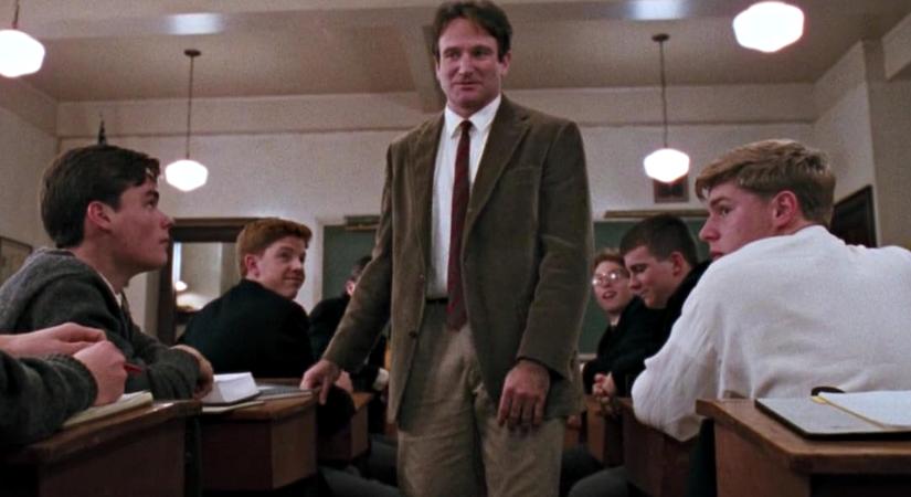 "Megláttam, ahogy ott ül egyedül egy sarokban elrejtőzve, a sötétben" – Ethan Hawke felidézte, hogy már a Holt költők társasága idején is feltűnt neki, hogy Robin Williams nem mindig a valódi arcát mutatja az embereknek