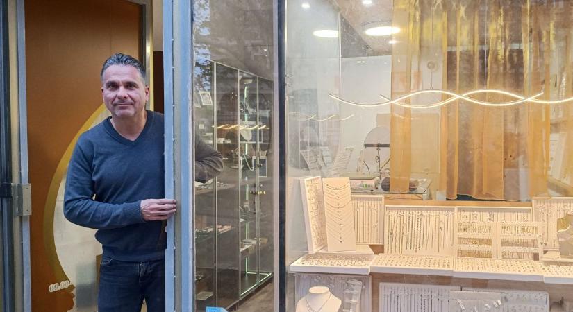 Az ajándék, ami örökre megmarad – karácsonyi ékszertrendek és történetek – fotók