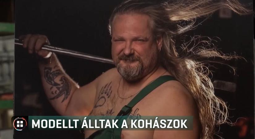 Kohászok álltak modellt - a fotókból jótékony célú falinaptár készült