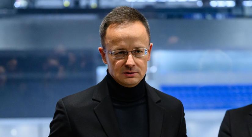 Alig végeztek Isztambulban, Szijjártó máris Moszkvába indult: egyértelmű a külügyminiszter célja