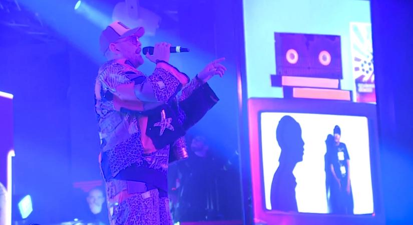 Sztár-osztálytalálkozó: Fluor Tomi közkívánatra élete egyik legjobb koncertjét hozta össze