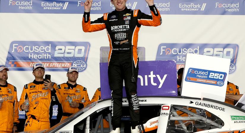 NASCAR: Azonnali hatállyal kirúgták Nick Sanchezt