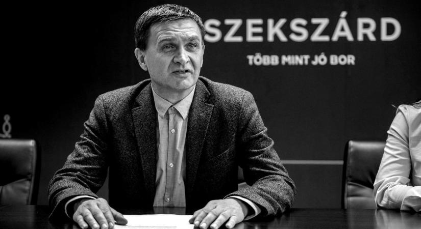 Elhunyt Szekszárd korábbi polgármestere