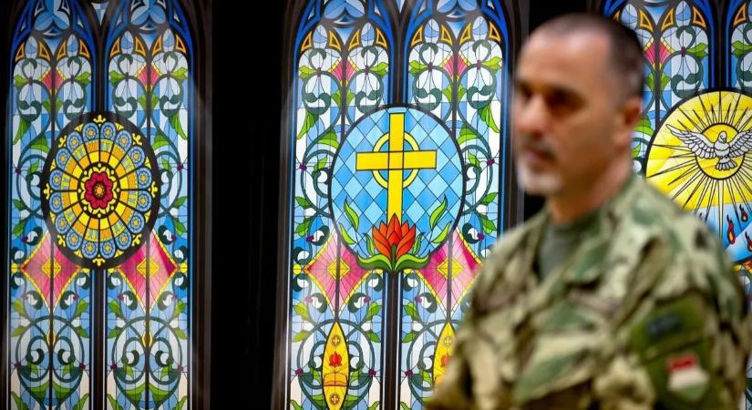 Szalay-Bobrovniczky Kristóf különleges karácsonyi ajándéka a misszióban szolgáló katonáinknak