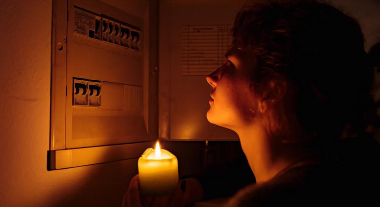 Minden elsötétült? 3 lépéses „túlélő-protokoll".