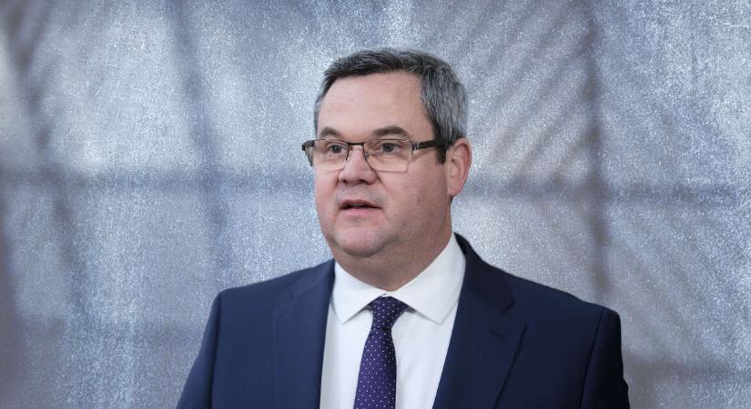 Takács Péter: Nem az egyházak miatt nincs döntés a petesejt-donációról