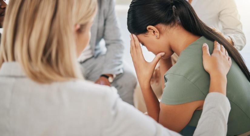 Egyedül akar gyászolni a nő a sikertelen lombikprogram után, a férj azonban közbeszólt