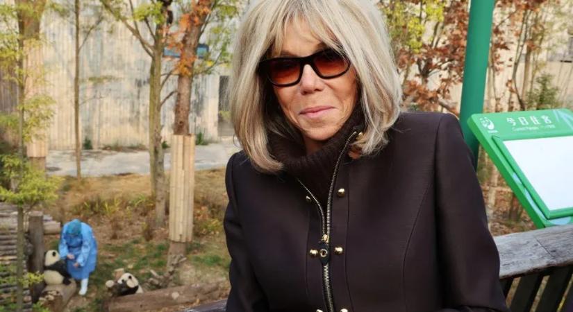 Videóra vették, ahogy Macron felesége ribancként emlegetett akciózó feministákat