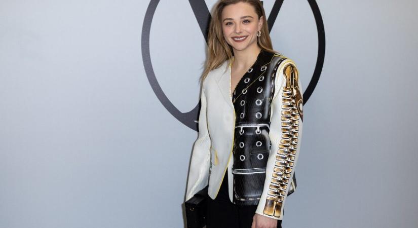 Egy fantasztikus sci-fi sorozat a hétvégére, igazi kincs