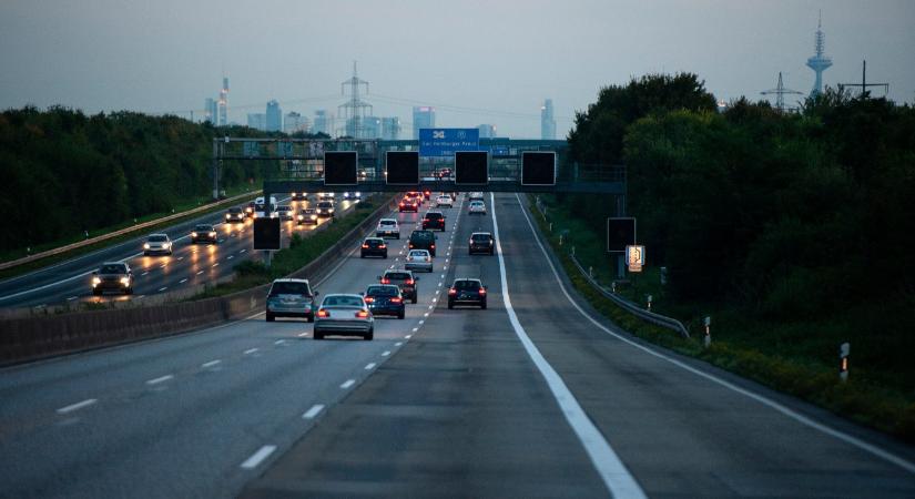 Van, ahol sztrádadugó esetén automatikusan kompenzálni fogják az autósokat