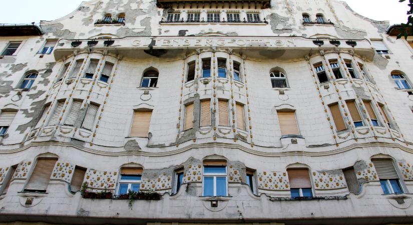 Gutenberg-ház: kulturális központ egy ideig biztosan nem lesz, az egyik alapítványi lakásba pedig L. Simon László lánya költözött be