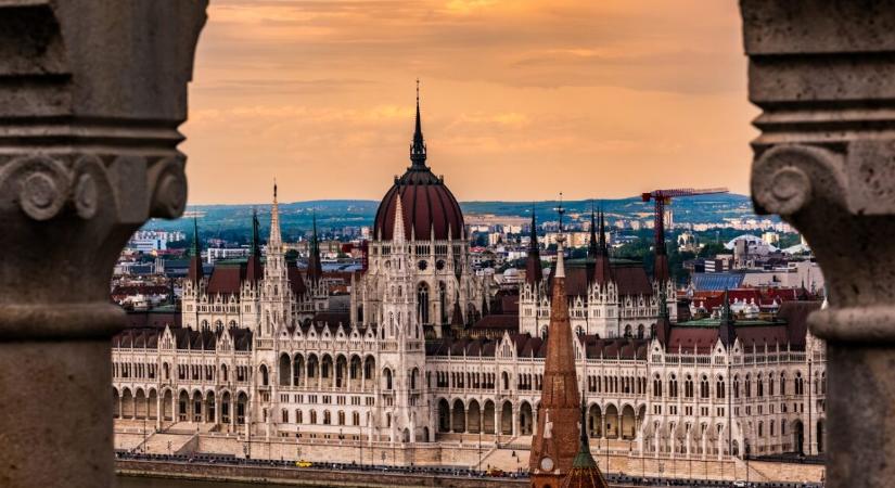 Csapadékmentes nap várható, legfeljebb szitálás fordulhat elő