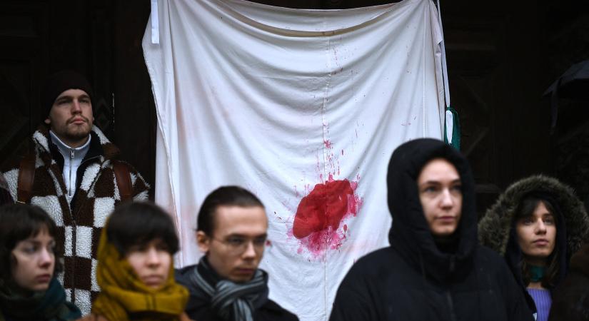 Lefagytál? Magadra vess: a nemi erőszak úgy már nem is erőszak