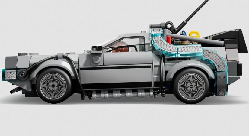 Csak egyetlen hibája van a Lego új Vissza a jövőbe kocsijának