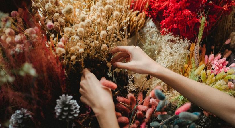 Pofátlan lopás: hatalmas összeget akasztott le a virágboltban a vasi bűnbanda