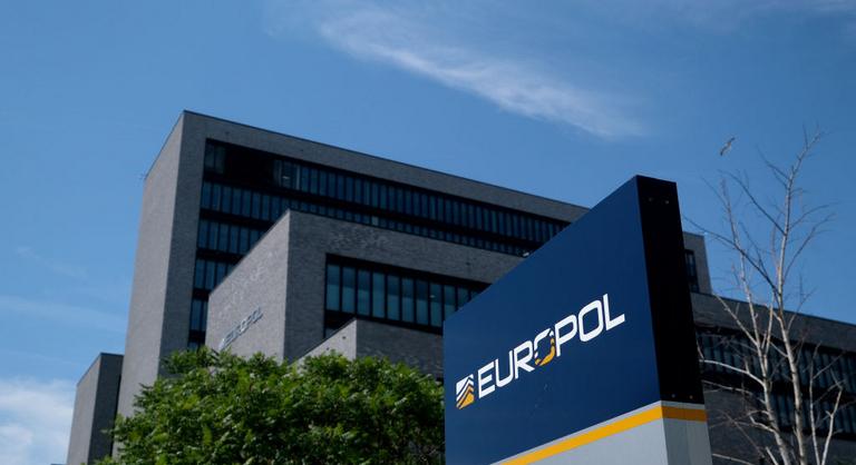 Az Europol felszámolta az Emotet banki trójai vírust