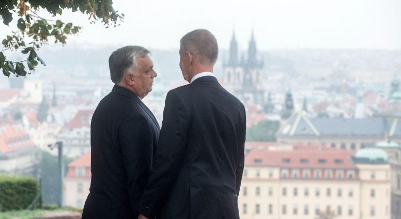 Rettegnek Brüsszelben: újrarendezi az erőviszonyokat Orbán Viktor régi szövetségesének visszatérése